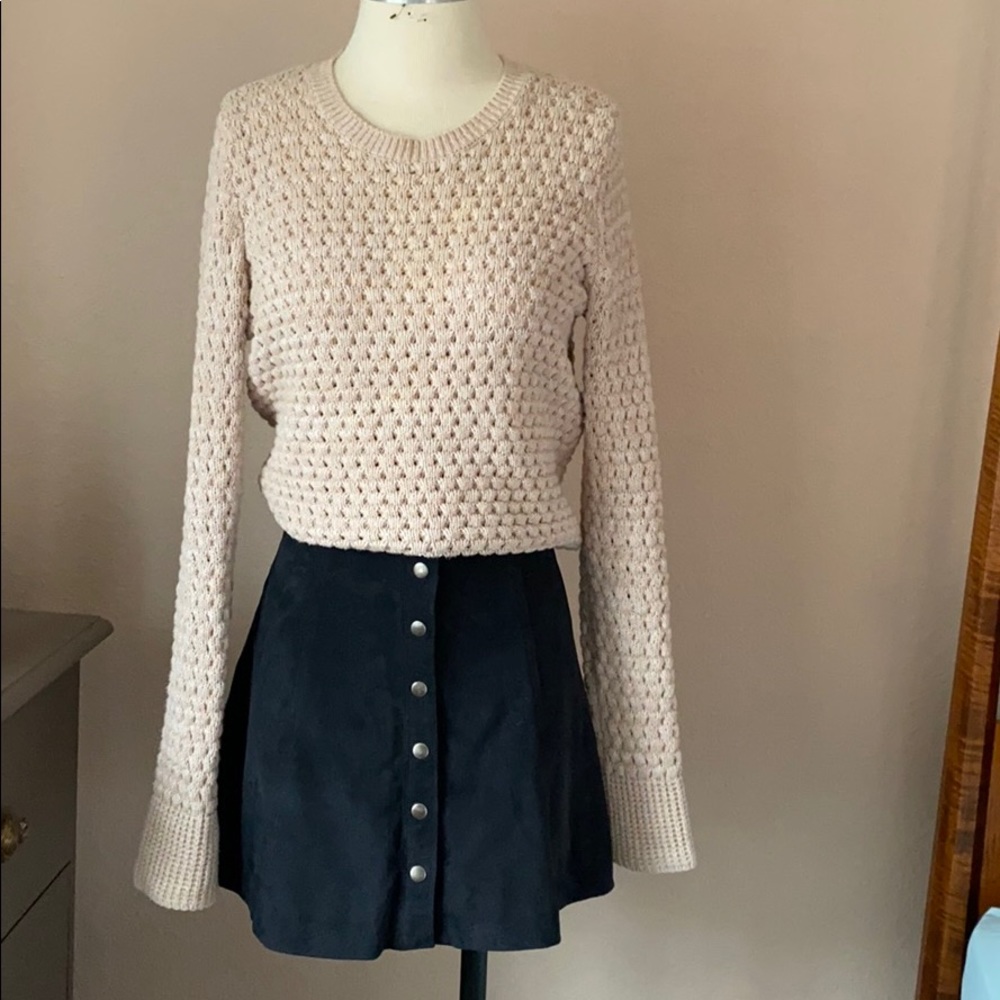VS blush sweater